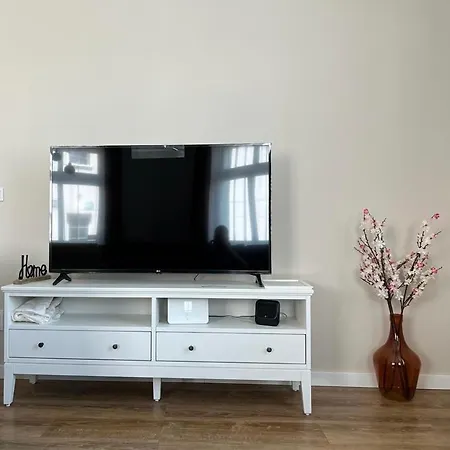 Apartment New 6 - Self Check In, Free Parking Bratislava