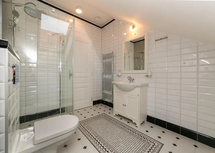 New 6 - Self Check In, Free Parking * Bratislava