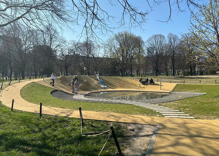 New 6 - Self Check In, Free Parking